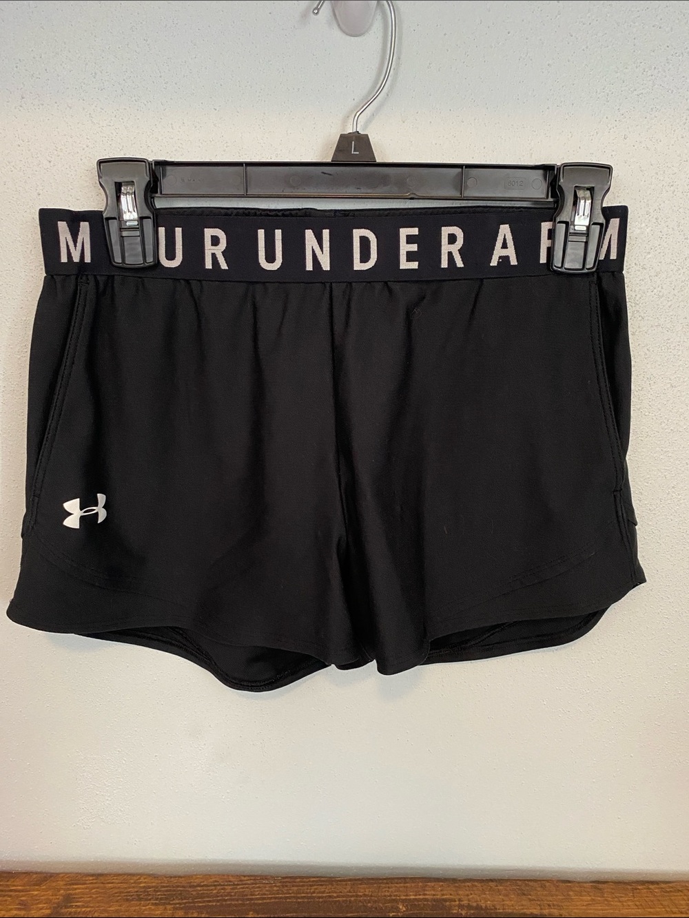 Under Armour Black Women's Logo Waistband Athletic Shorts